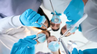 9 në 10 dentistë rekomandojnë të marrësh pjesë në protestë
