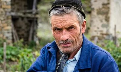 Banori i Lapardhasë nuk e përballon dot frenetizmin urban të Kuçovës