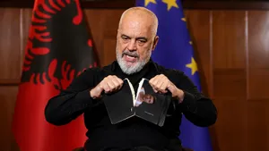 Rama gris fan fiction erotik me Zelenskyn pas deklaratës për Kosovën