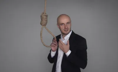 Turizëm me litar: Bizneset në jug ofrojnë litar falas për të varur veten nëse fatura është shumë e kripur