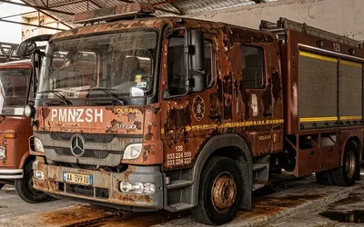 Arsyeja pse vonohen zjarrfikëset / Arkeologët duan 1 orë t'i zhgroposin 